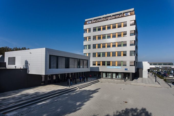 Berufsbildungszentrum Kassel Einsparung von Energie und CO2 im BZ Kassel durch Smartrplace-Lösungen